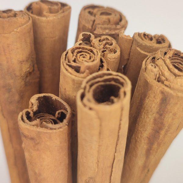 Bâtons de cannelle de Madagascar